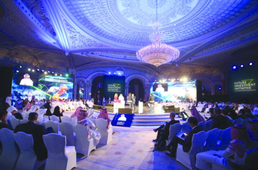 من جلسة "النمو المطرد"