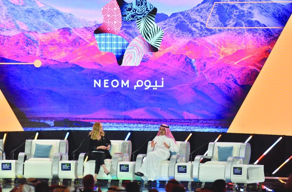 النصر خلال حديثه بالمنتدى