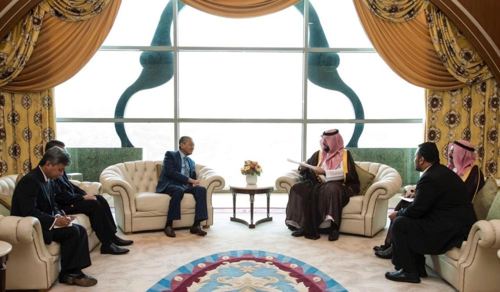 مهاتير محمد لدى استقباله تركي بن محمد (واس)