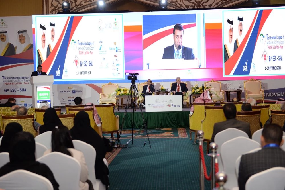 






من ورش المؤتمر أمس                                  (مكة)