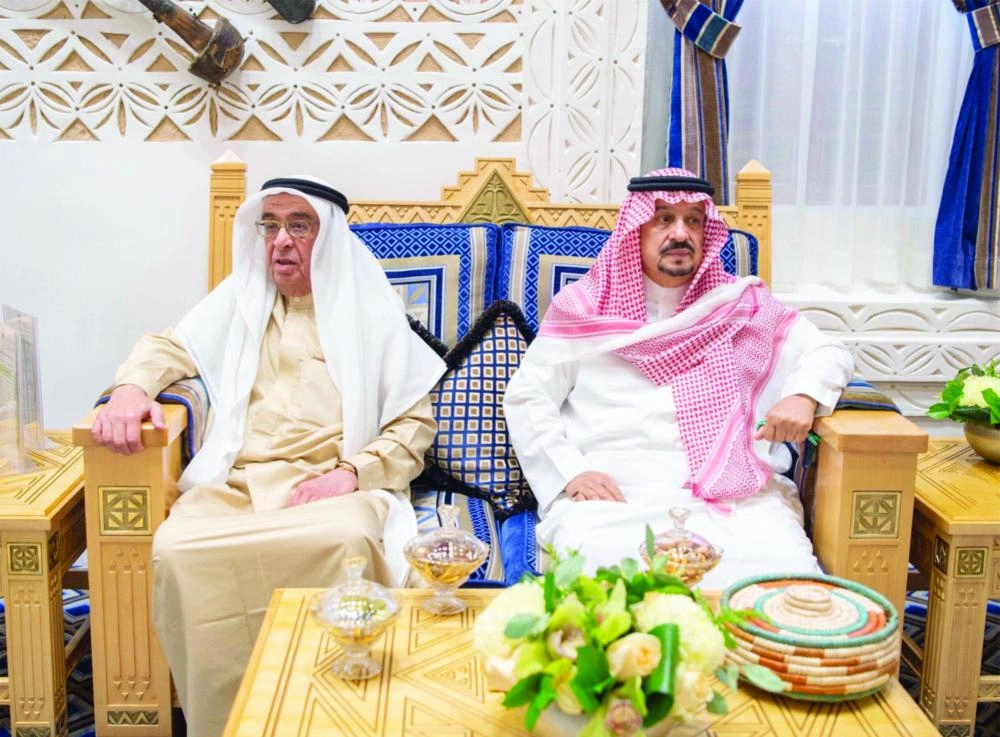 DST_4598418_Sat14_1128873260