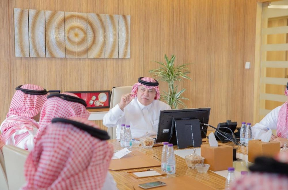 






القصبي خلال تدشين موقع استدعاء                                                                                       (وزارة التجارة)  