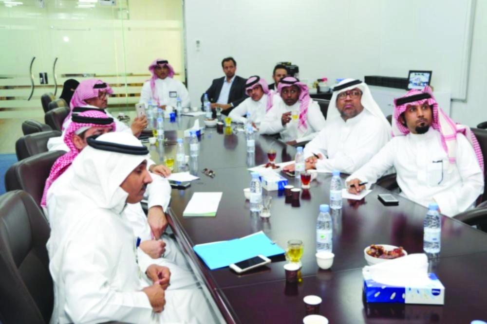 






الوفد خلال حضوره للأكاديمية                                                                                                        (مكة)