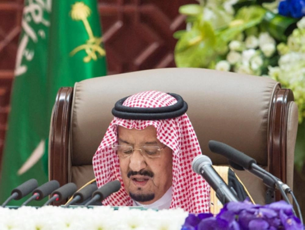 الملك سلمان خلال افتتاحه اليوم أعمال السنة الثالثة من الدورة السابعة لمجلس الشورى (واس)