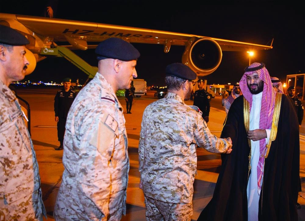 الأمير محمد بن سلمان لدى مغادرته تبوك 