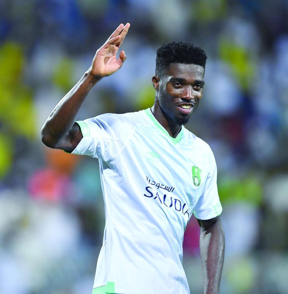 






ديجانيني تفاريس                                   (إعلامي الأهلي)