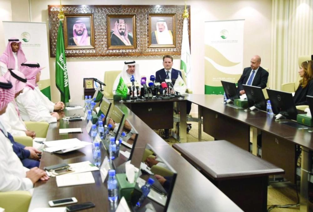 DST_4724996_Wed48_1123793358