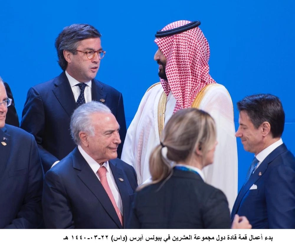 






من لقاءات ولي العهد مع رؤساء الوفود                                                                                                                            (واس، د ب أ)