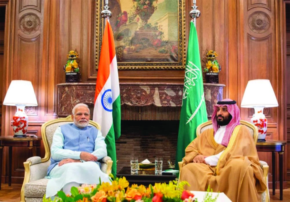 ولي العهد ورئيس وزراء الهند (واس) 