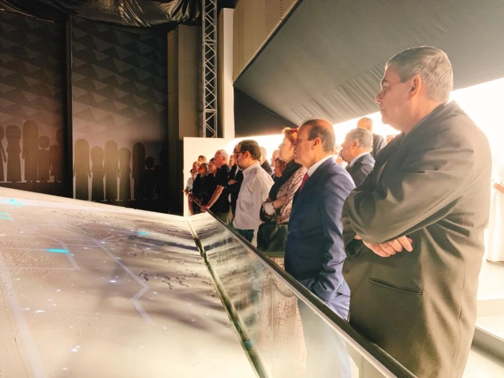 151880299497F79A20-6773-41FC-AC67-854C604188FC