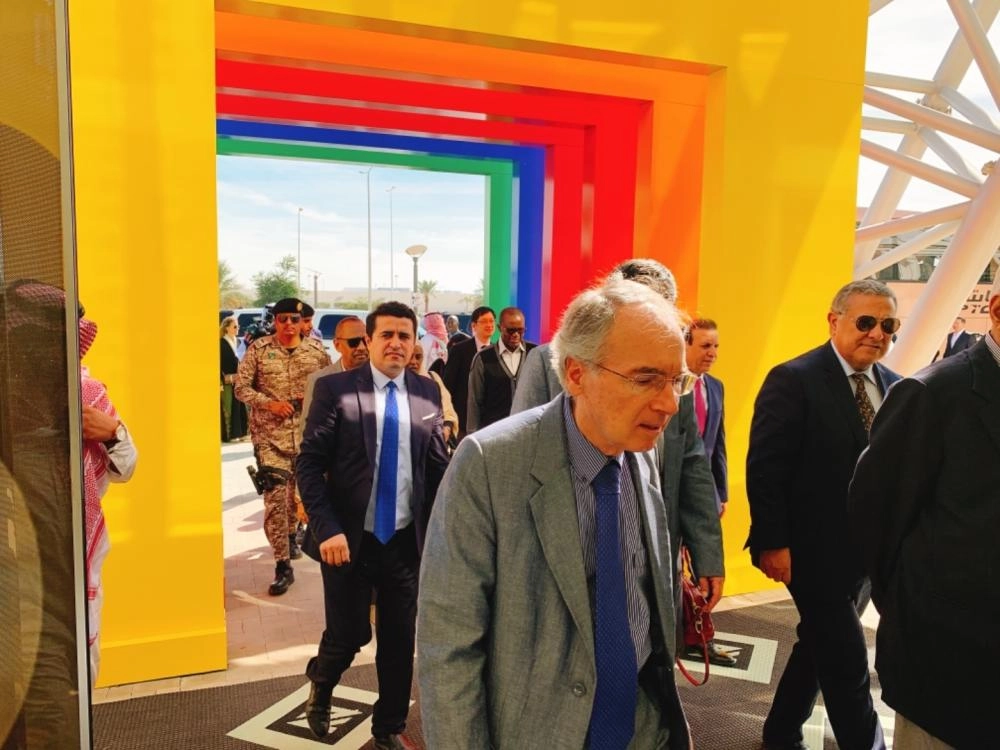 133562693187E6C577-B418-4C93-95F1-914600D4DD08