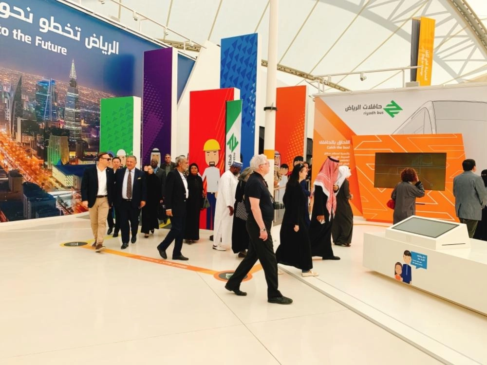 1153110453AA7A3921-8400-4F83-ADE6-CC2F729F0339