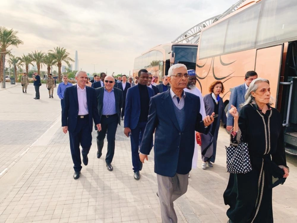 10210614222A573788-2258-433A-8161-59B58299AA43