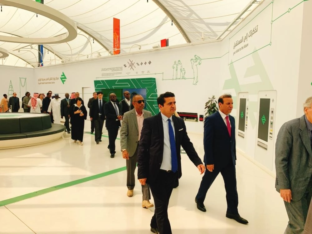 1593815636E329E884-6B95-4948-960A-E74B7D658D8E