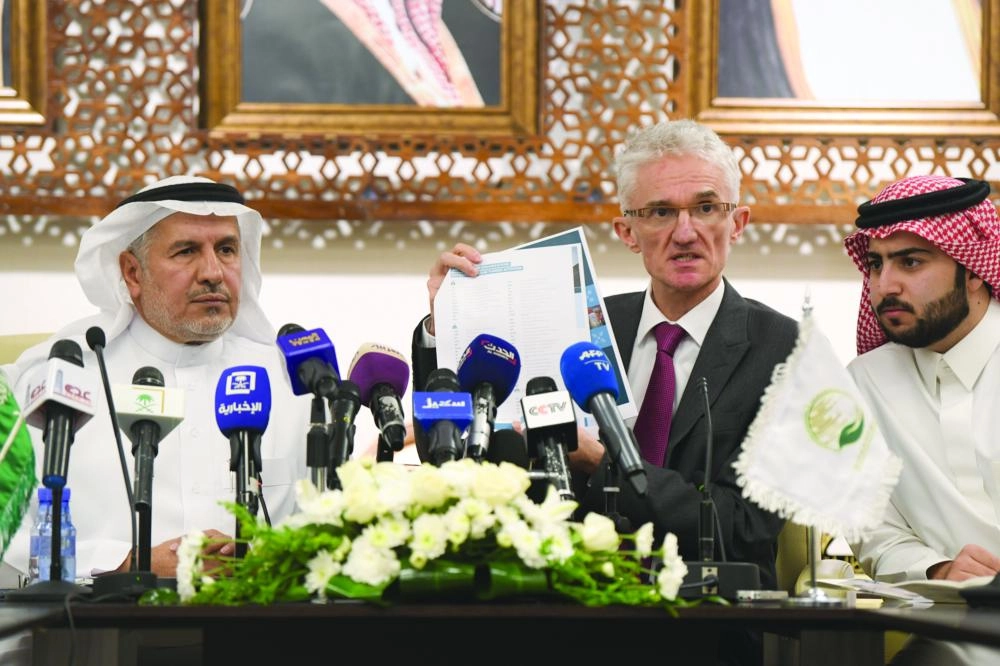 من المؤتمر في الرياض أمس  (مفلح الحبابي)