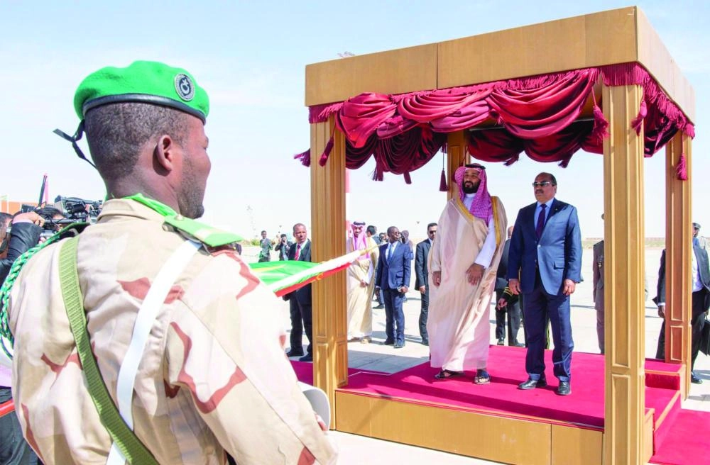 ..وخلال عزف السلامين السعودي والموريتاني