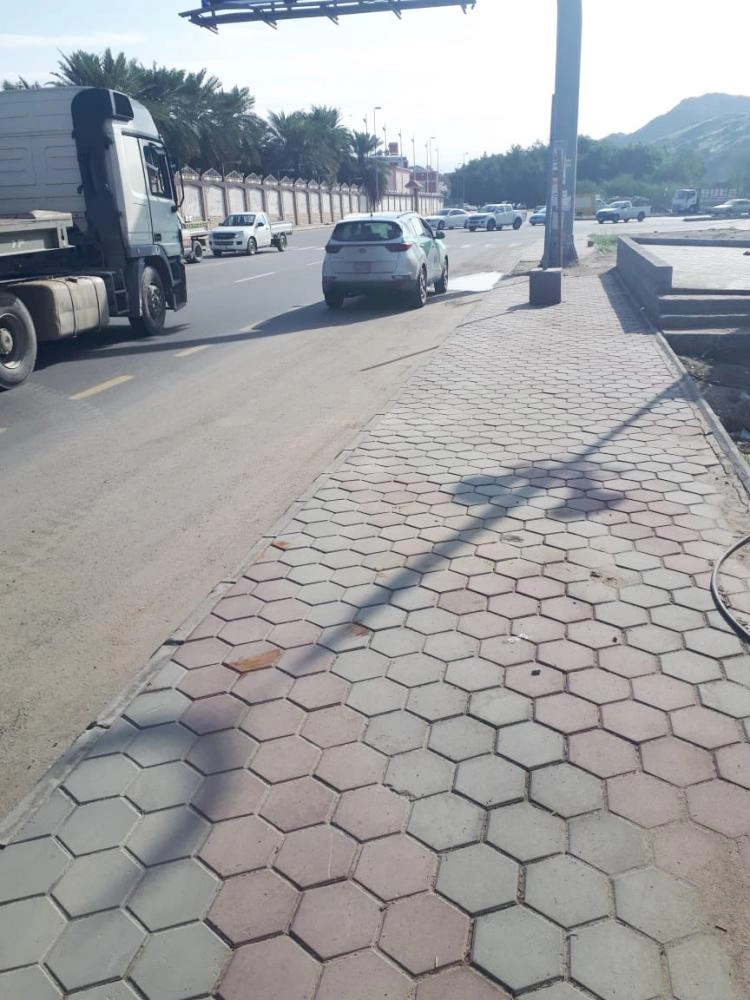 صناديق جمع الملابس المستعملة (مكة)