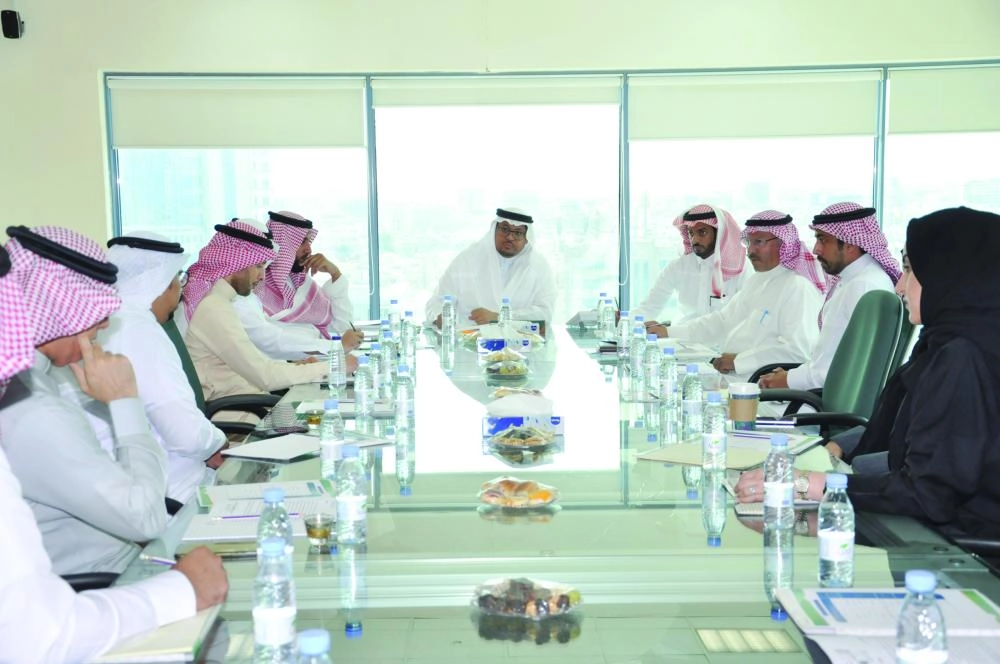 






جانب من الاجتماع                 (غرفة الشرقية)