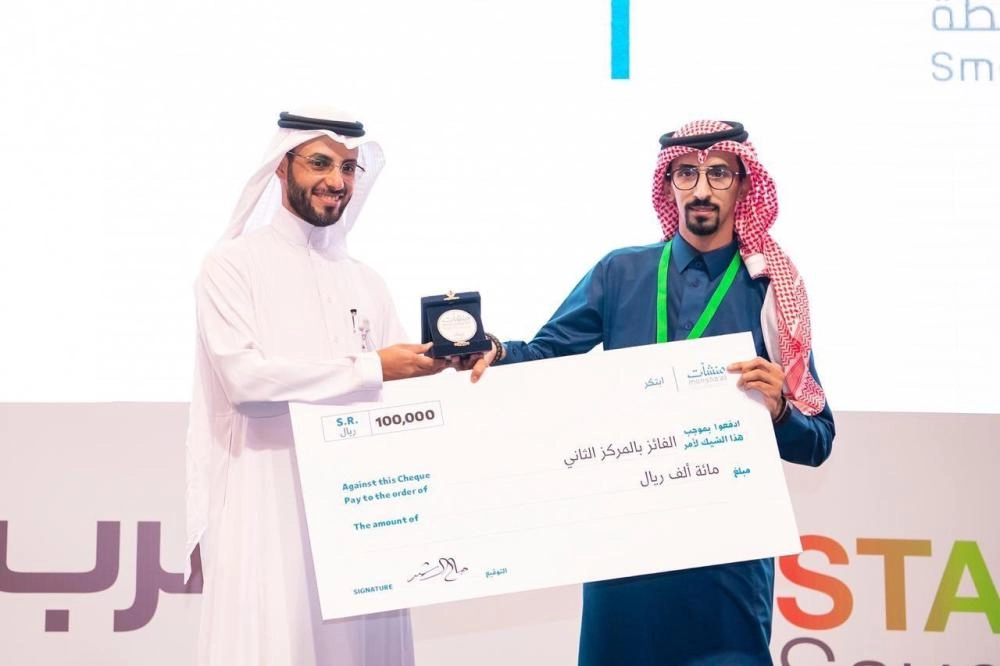 52471129475CE5FE7-A47C-4B46-B4DD-52C10173A946