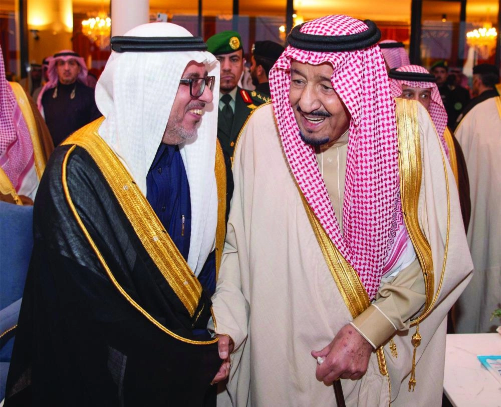 DST_4839331_Thu57_1111620803