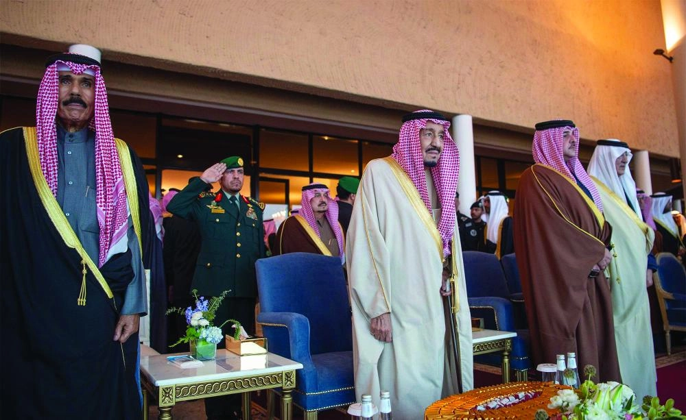 DST_4839268_Thu33_1111196464