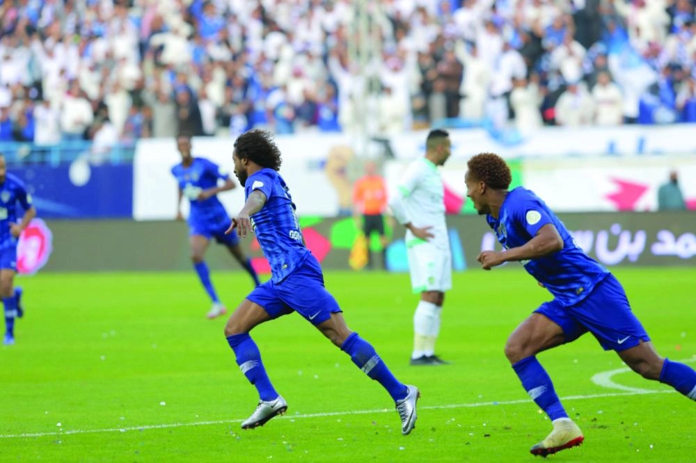 كاريلو وياسر الشهراني سجلا في الأهلي أمس 