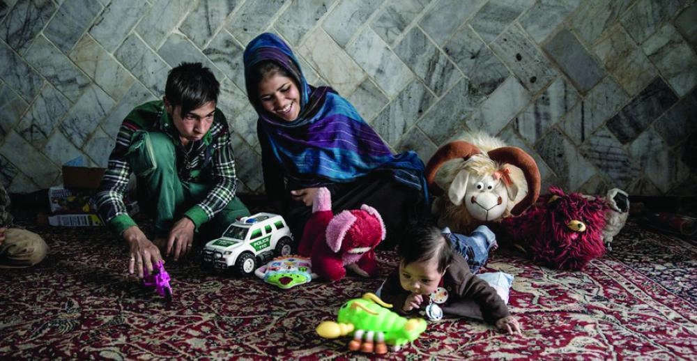 






أطفال ينجبون أطفالا في إيران                      (شبكة الصين)