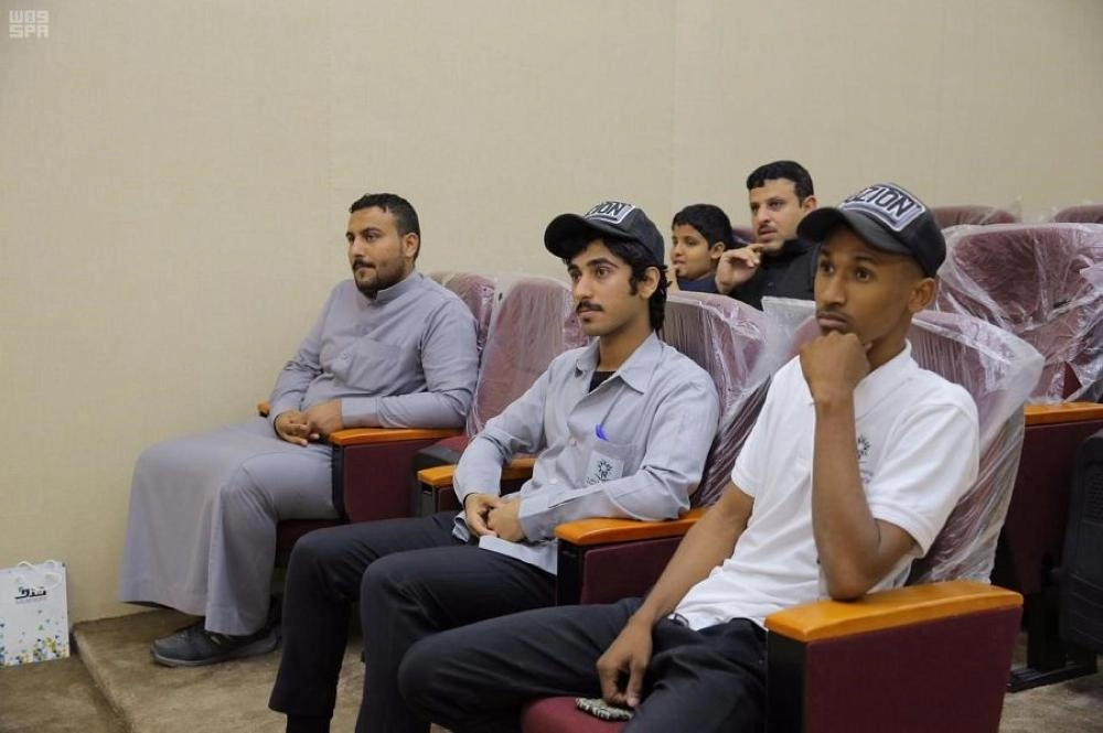 000-7942747581545723250049