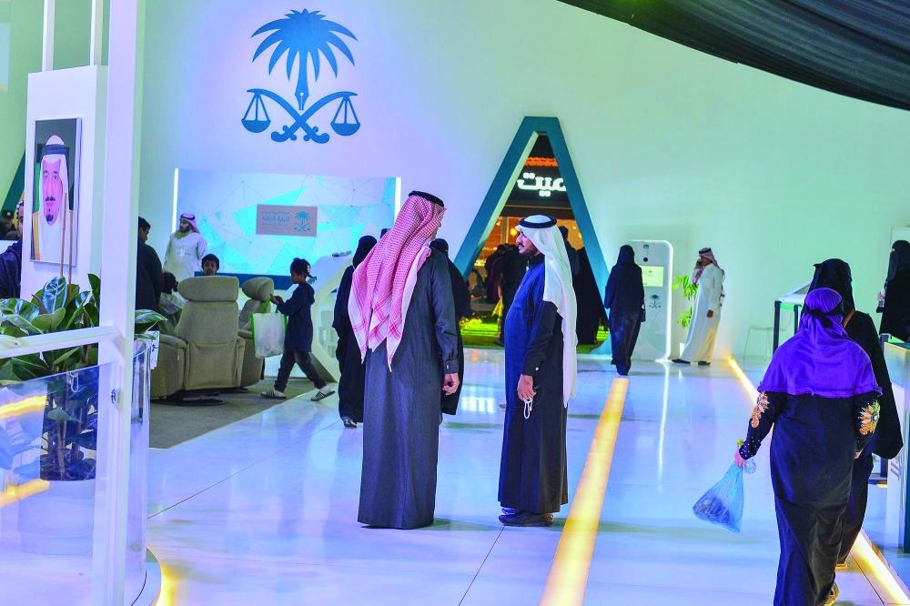 DST_4869513_Fri28_1111328404