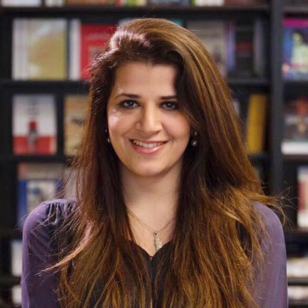 



بثينة العيسى