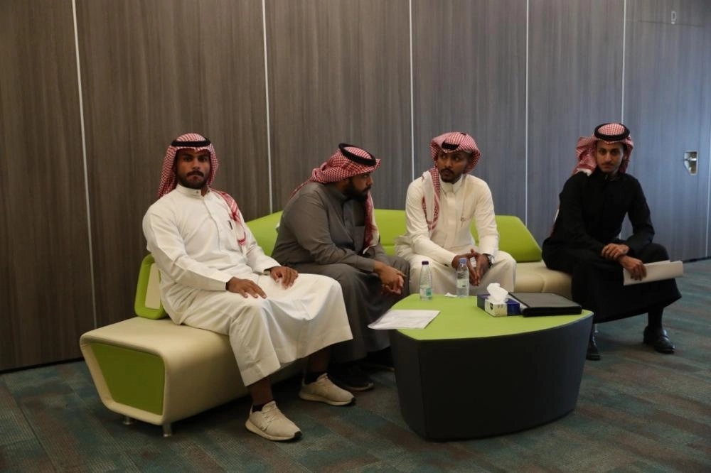 لقاء وظيفي 3