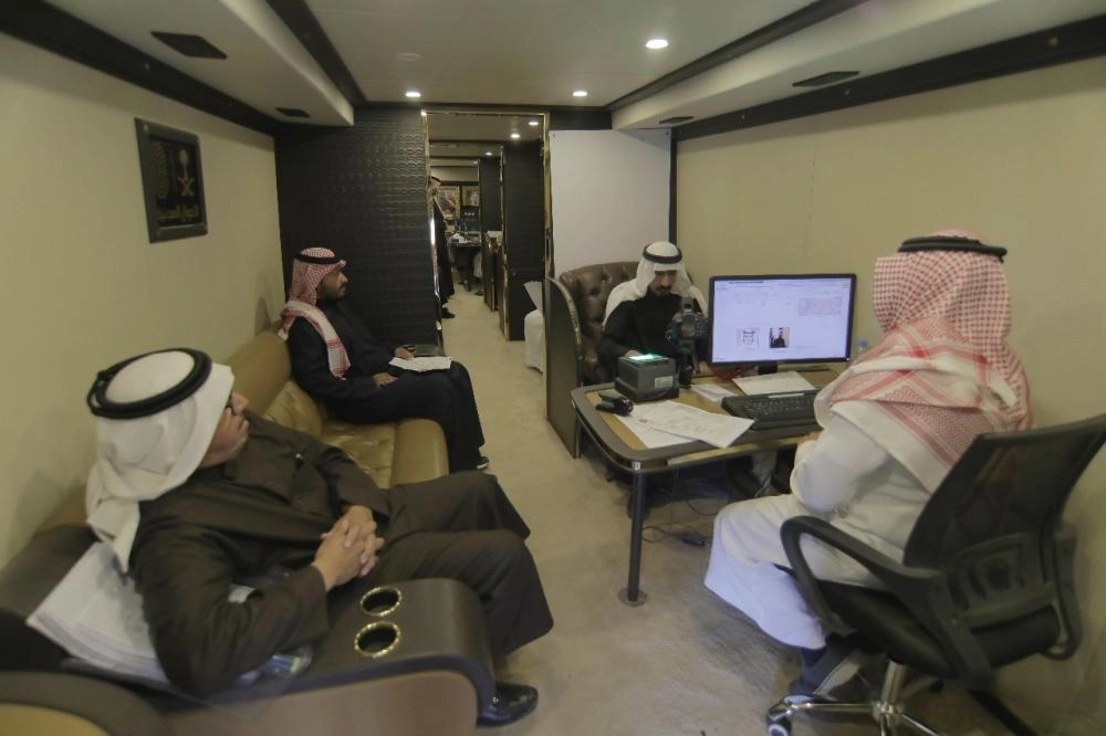 89378697576211856-3F3A-414D-8CBB-4FEBC1F90329