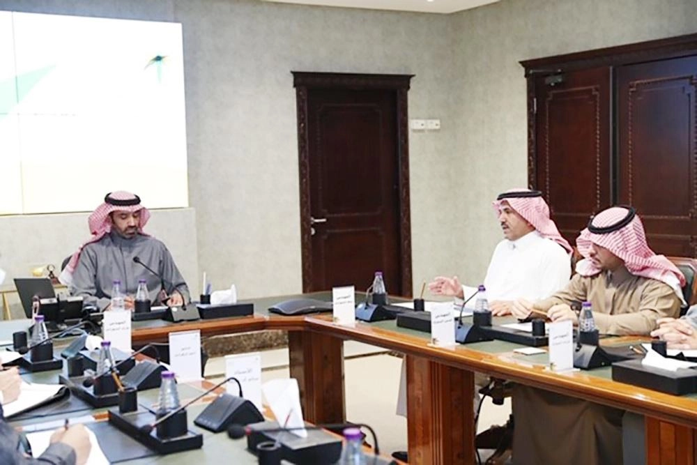 






الراجحي خلال ورشة العمل                                              (هيئة المهندسين)