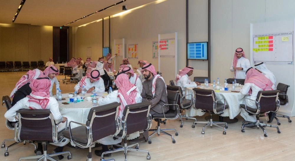 من فعاليات ورشة عمل تطوير معايير تشغيل وصيانة الطرق (مكة)