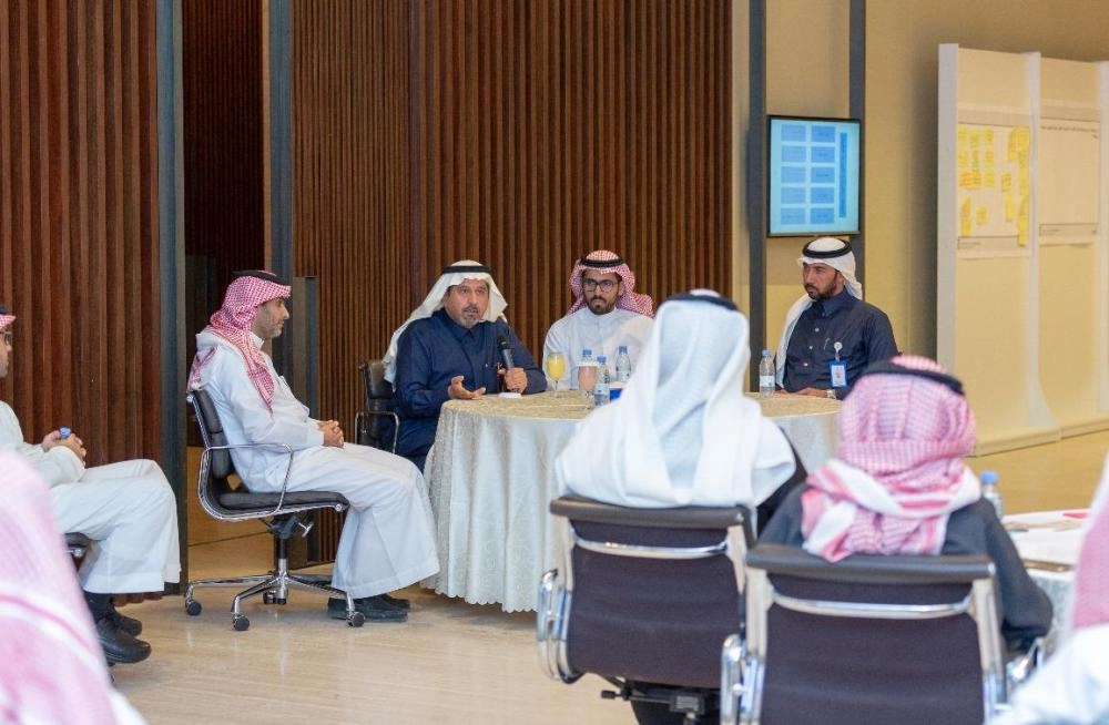 من فعاليات ورشة عمل تطوير معايير تشغيل وصيانة الطرق (مكة)