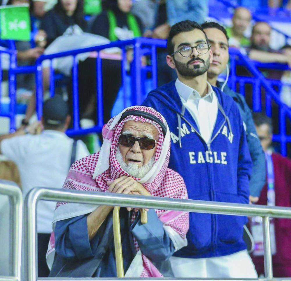 



الباهلي آزر الأخضر أمام لبنان