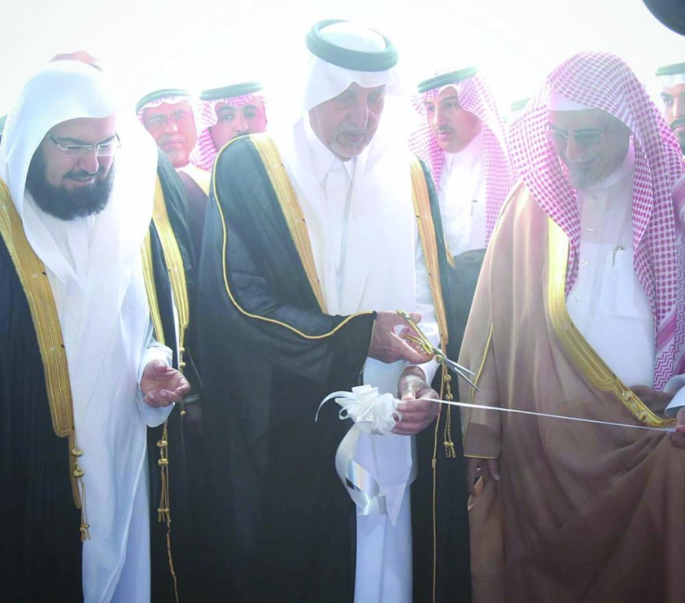 DST_4945811_Tue50_1440392573