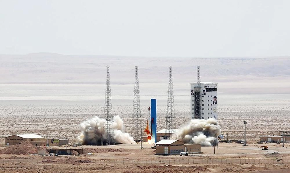 






قاعدة الخميني الفضائية