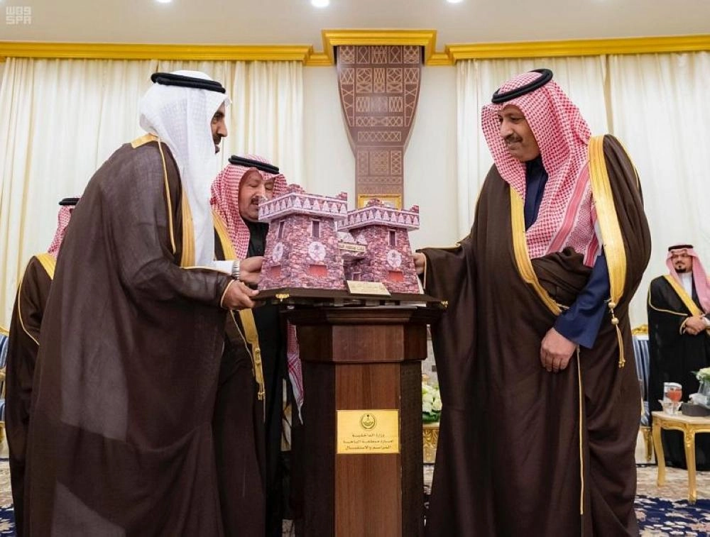 000-465592581548144296813