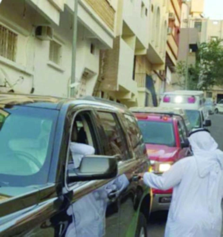 الفرق خلال نقل المسن (مكة)