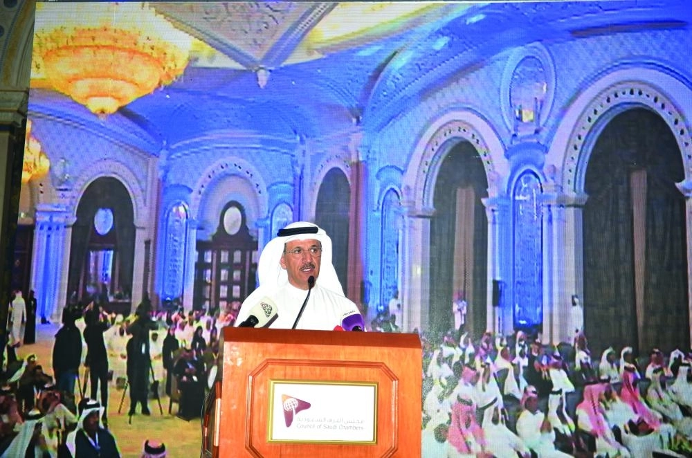 






المنصوري مخاطبا الملتقى