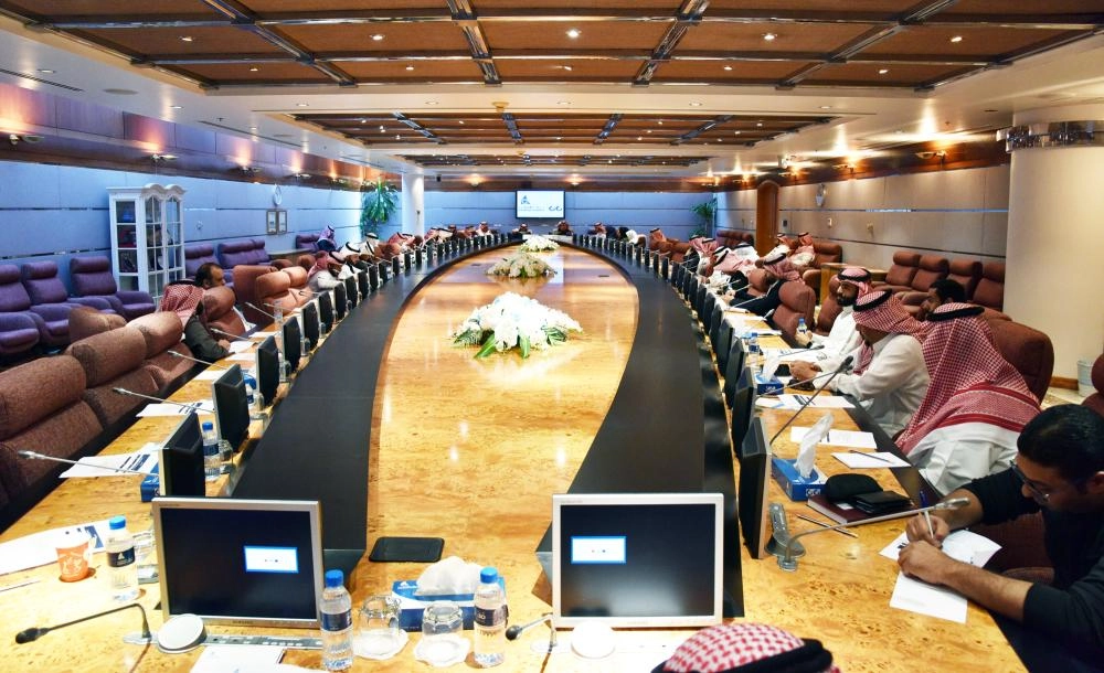 جانب من ورشة عمل التوطين في الدعم اللوجستي (مكة)