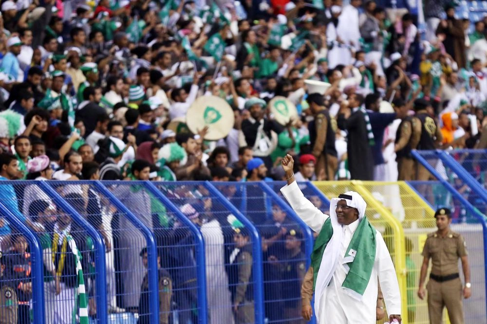 






أحمد عيد عقب فوز سابق للأخضر                        (مكة)