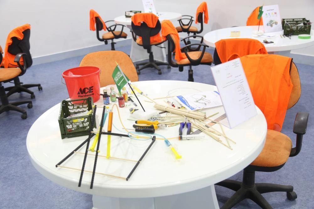 أحد المعامل في مركز المدينة المنورة (محمد عبداللطيف)