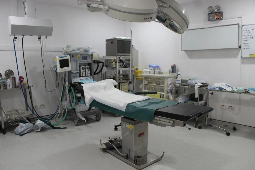 وحدة العناية المركزة بأحد المستشفيات (مكة)