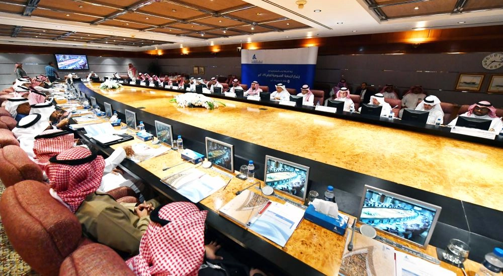 جانب من الحضور في اجتماع العمومية  (غرفة الشرقية)