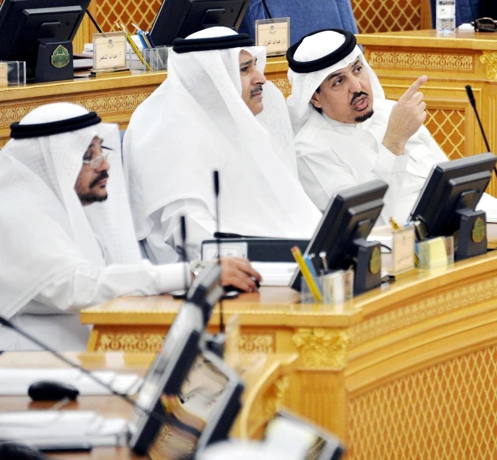 من جلسة مجلس الشورى (مكة) 