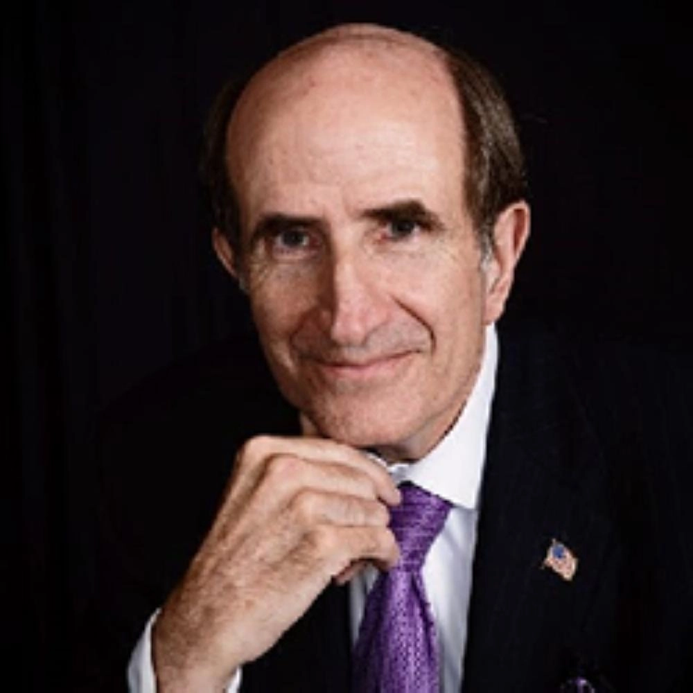 ﻓﻴﻞ روزﻧﺒﺮغ