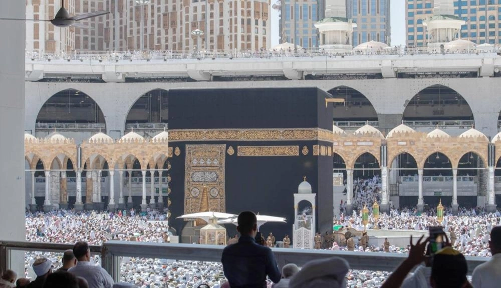 






من صلاة الجمعة بالمسجد الحرام         (مكة)