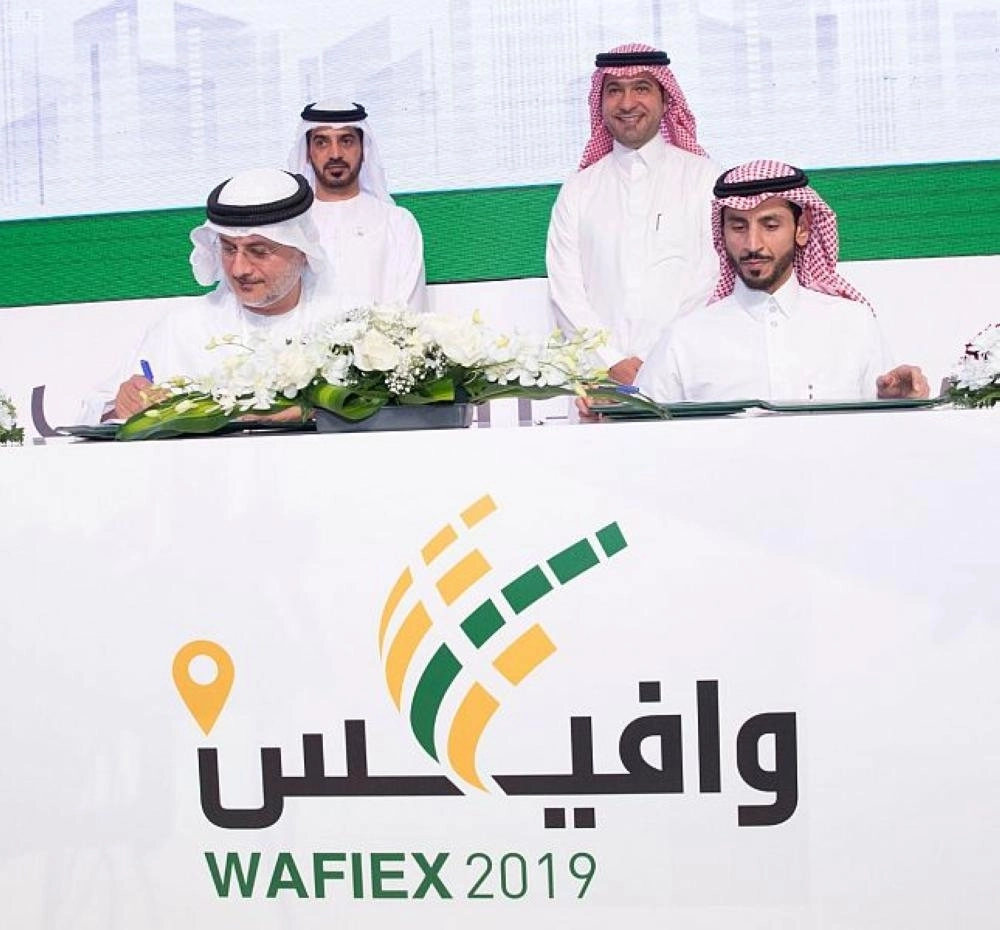 000-315261661552158718372